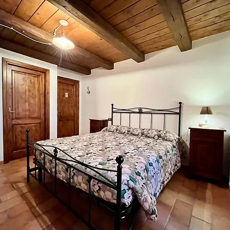Alloggio per agriturismo Di Federico *